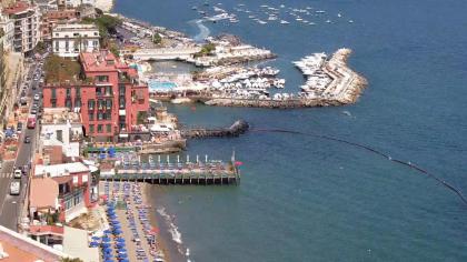 Naples live camera image