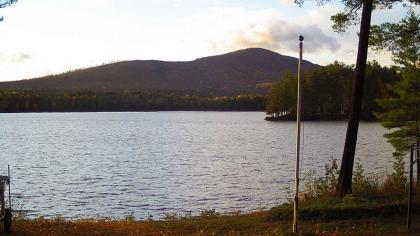 USA - Maine, Widok na jezioro - Ebeemee Lake