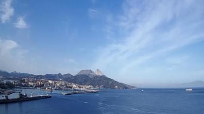 Ceuta, Hiszpania -  Widok port oraz Zatokę Ceuty