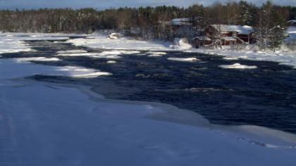Vindeln, Västerbotten, Szwecja - Widok na rzekę - 