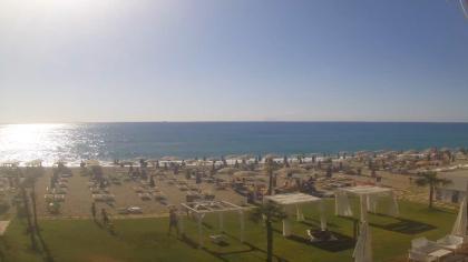 Palmi, Kalabria, Włochy - Widok na plażę przy Suns