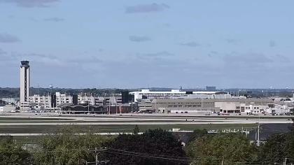 Milwaukee, Wisconsin, USA - Widok na Port lotniczy
