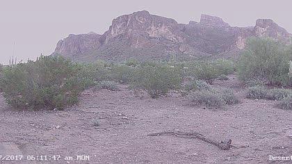Apache Junction - Superstition Mountains - Arizona
